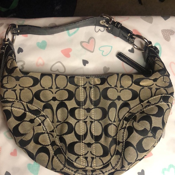 COACH Vintage black and gray signature small hobo style handbag. - Picture 5 of 11